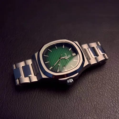 Veloro Emerald Green Stainless Steel Watch for Men | Luxury Analog Timepiece in Pakistan